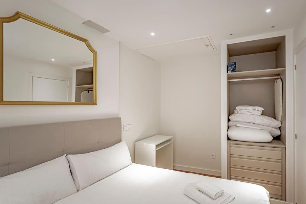 Apartment New Modern Malasana - Chueca 5 Pax Madrid