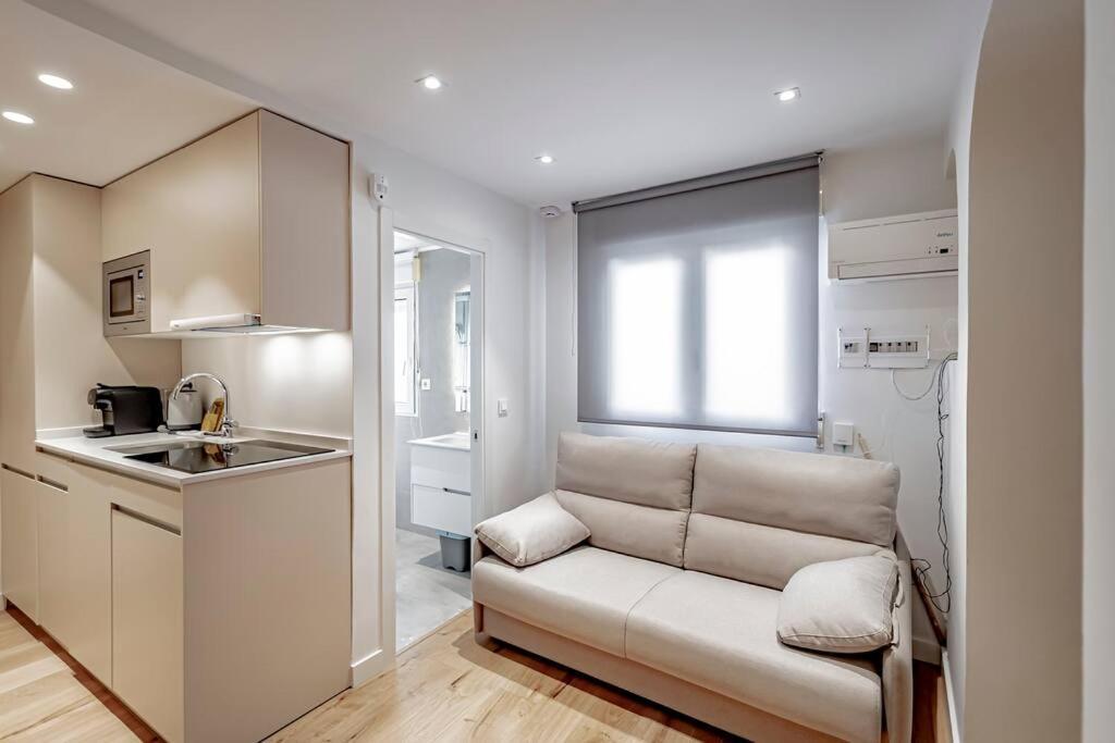 New Modern Malasana - Chueca 5 Pax Apartment