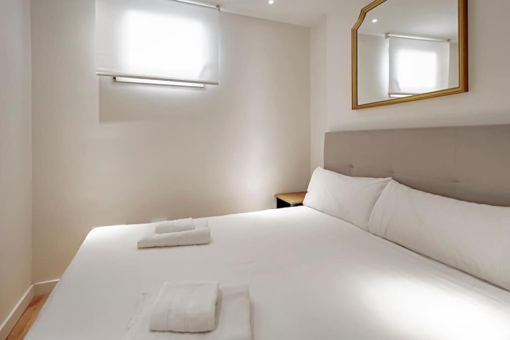 Apartment New Modern Malasana - Chueca 5 Pax